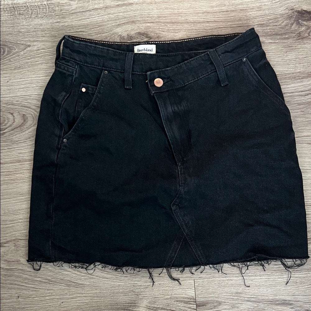 River Island Black Frayed Mini Skirt